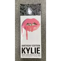 Косметический Kylie 2в1 Помада Карандаш BIRTHDAY EDITION / ART-10 (заказ от 16шт) (576шт)